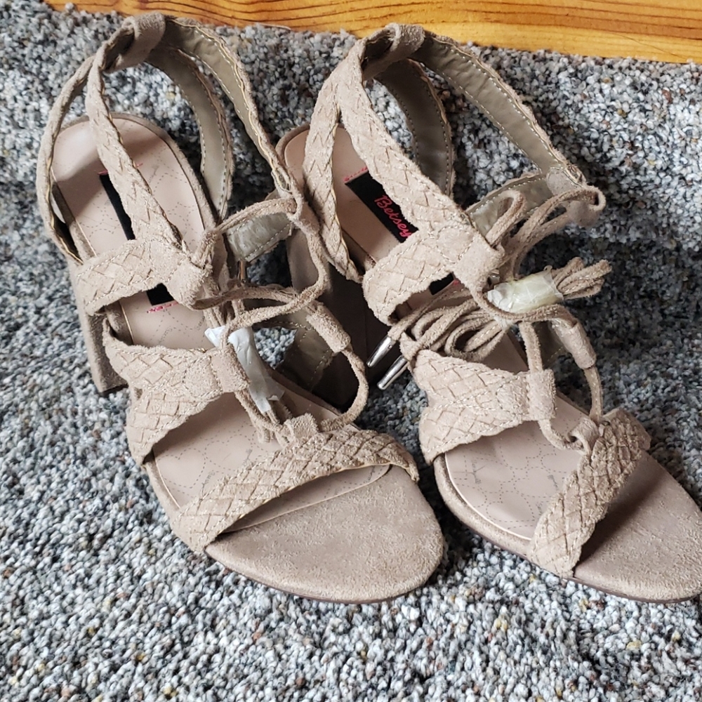 Tan suede Betsey Johnson sandals